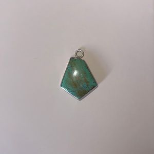 VINTAGE GENUINE TURQUOISE STONE SILVER PENDANT STAMPED AND SIGNED